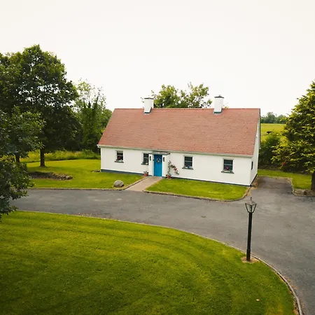 Longford Blue Sky Self Catering Esker South