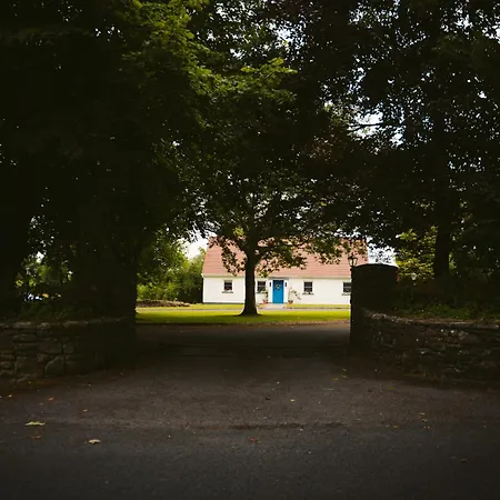 Longford Blue Sky Self Catering Esker South
