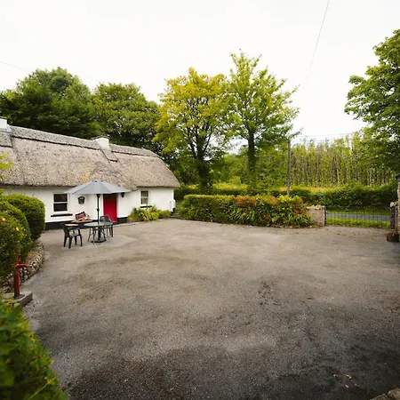 בית נופש Longford Blue Sky Self Catering Esker South