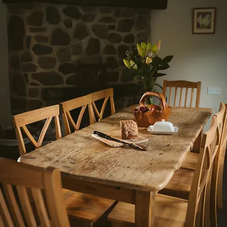 Longford Blue Sky Self Catering בית נופש *