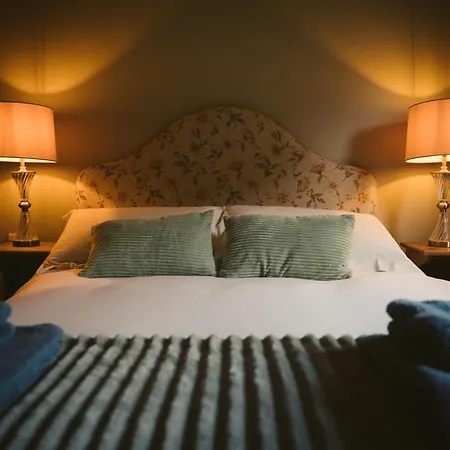 Nyaraló Longford Blue Sky Self Catering *