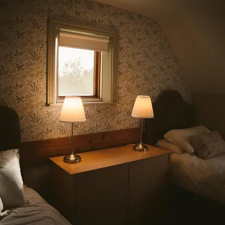 Longford Blue Sky Self Catering