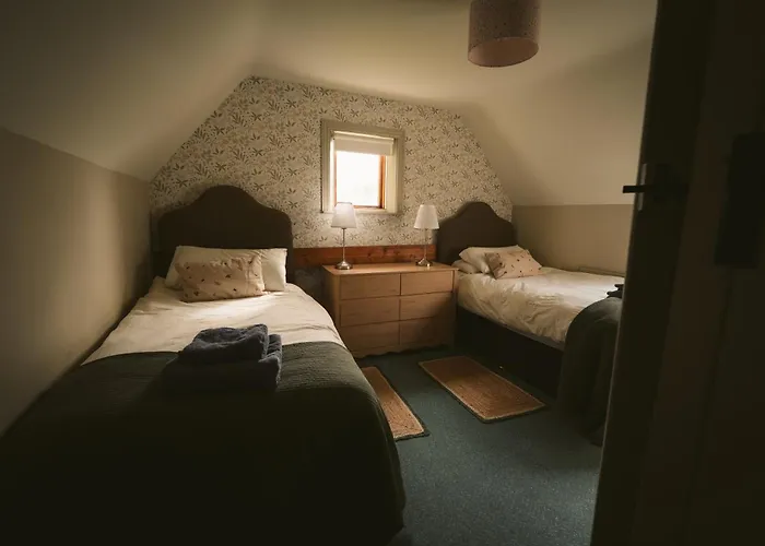 Longford Blue Sky Self Catering * Esker South